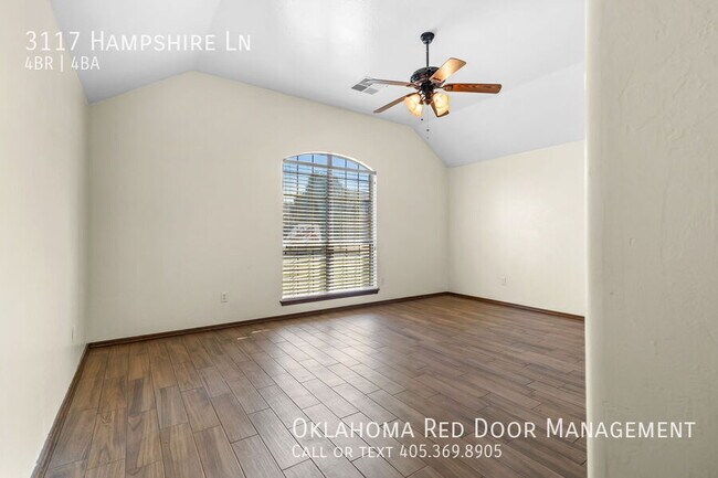 Foto del edificio - 3117 Hampshire Ln