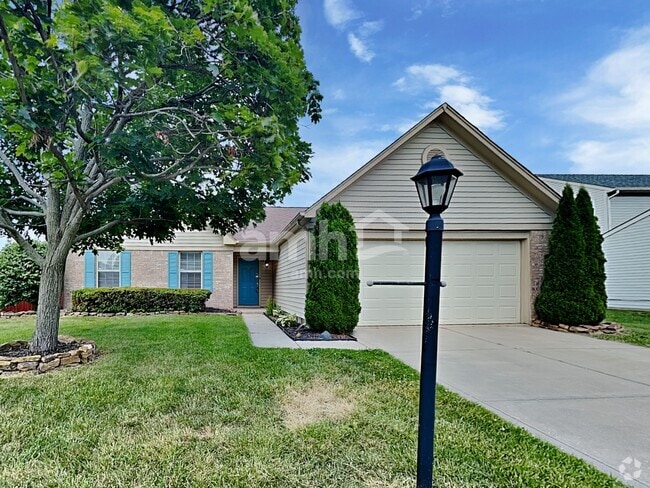 Building Photo - 710 Gatewood Dr