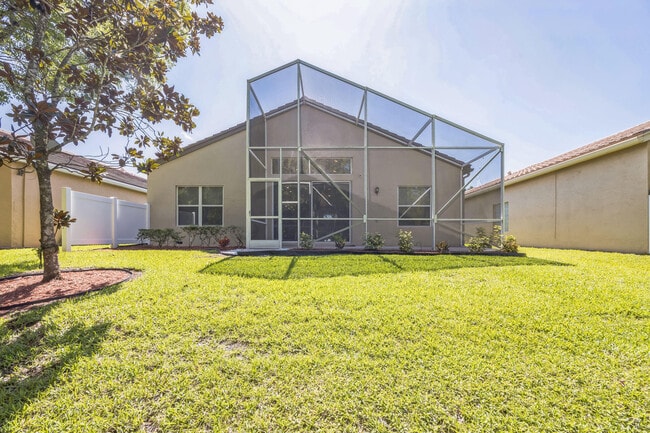 Building Photo - 5780 Saddle Trail Ln