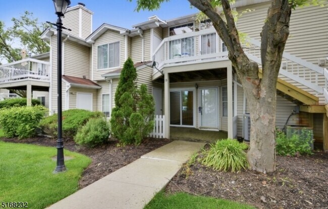 Foto del edificio - 19 Tansy Ct