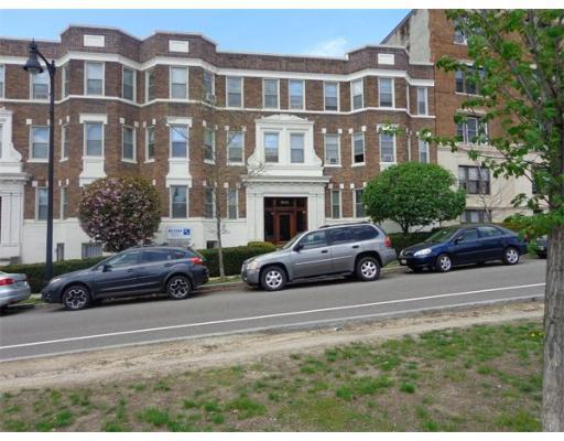Foto del edificio - 1665 Commonwealth Avenue