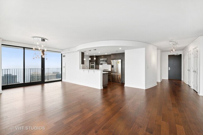 Foto del edificio - 420 E Waterside Dr