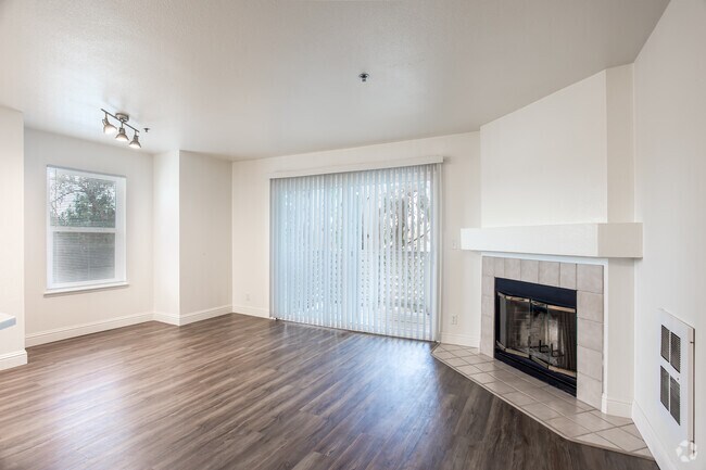 1HAB-1BA - 820 ft² - Quail Hill Apartments