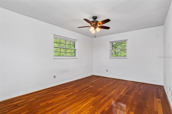 Building Photo - 7110 118th Street