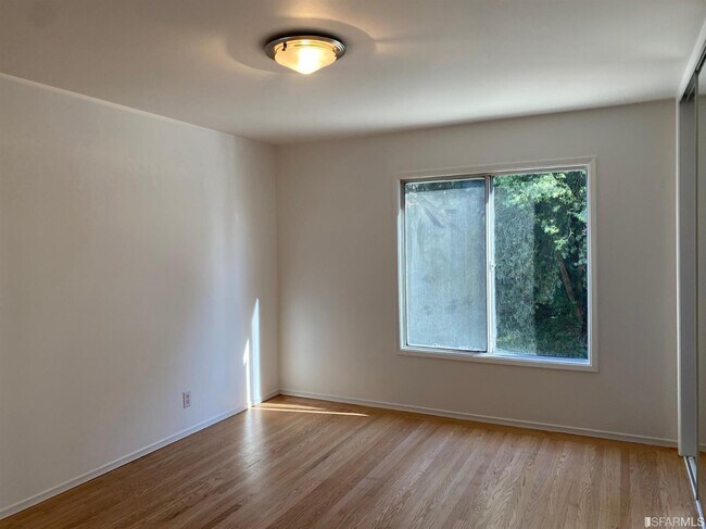 Foto del edificio - 415 Panorama Dr