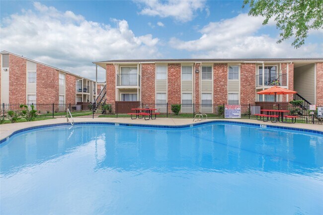 Building Photo - 3401 Ocee St