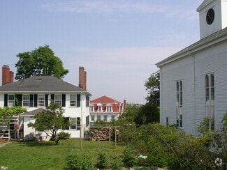 Building Photo - 8 Jewett St