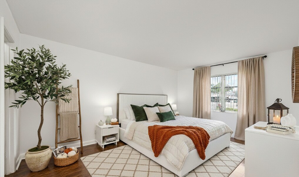 Hojas que caen, precios que caen: ¡6 semanas GRATIS! - One Park Plaza Apartments