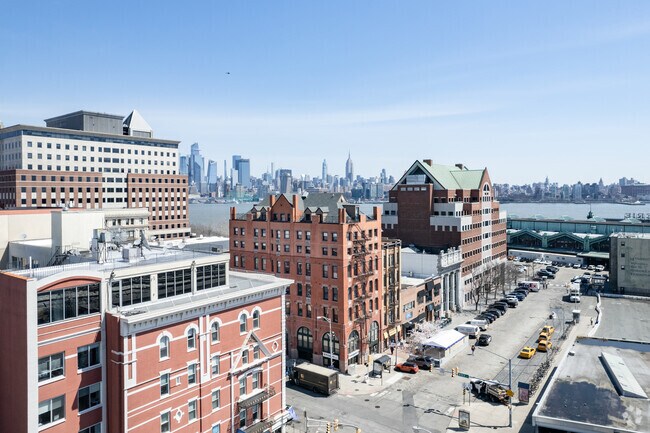 Aerial Photo - 77 River St