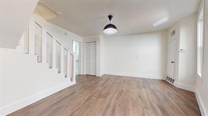 Building Photo - Bright 2BR/2BA in Russian Hill – Steps fro...