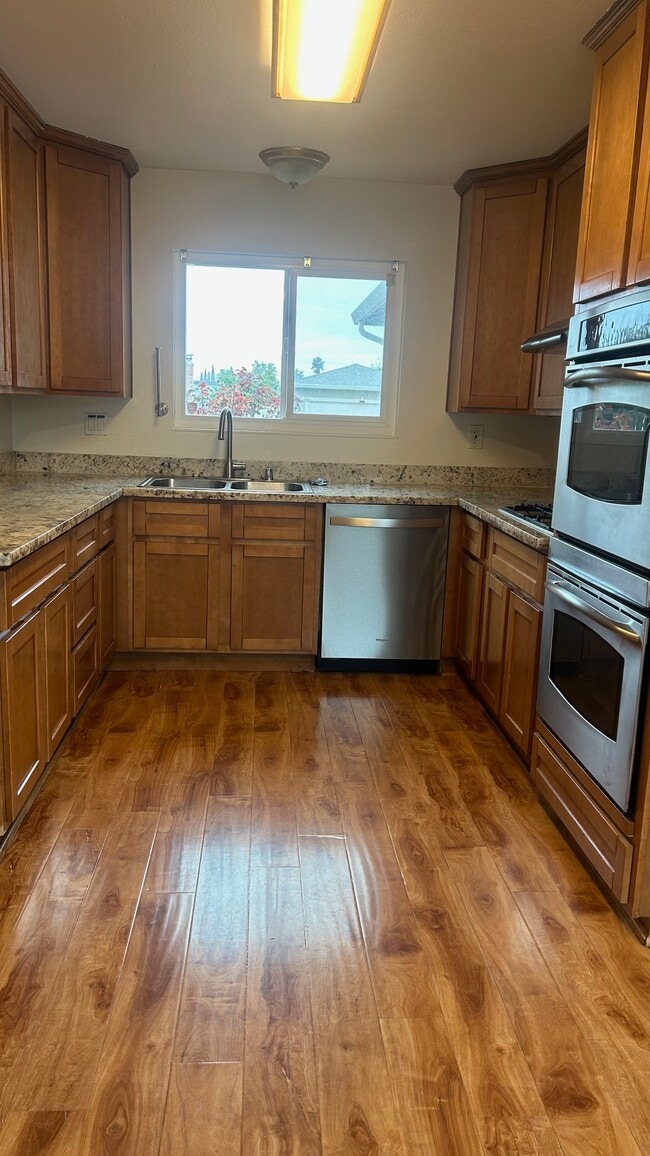 Foto del edificio - 4310 San Miguel Cir