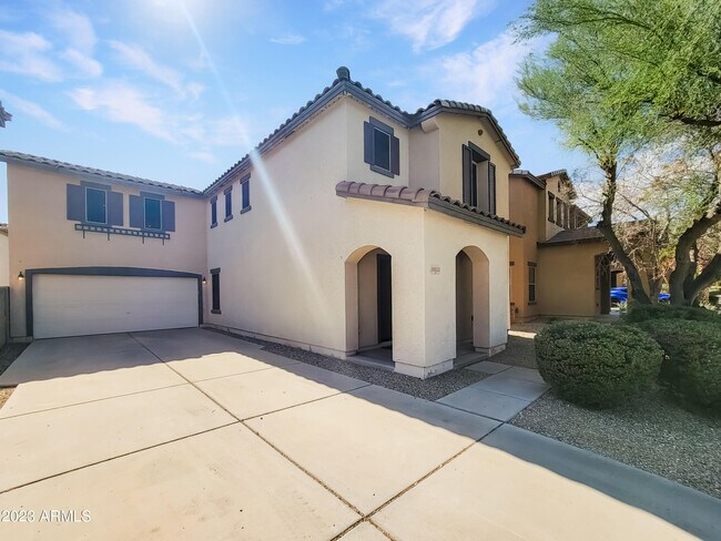 Foto del edificio - 18513 W Mariposa Dr