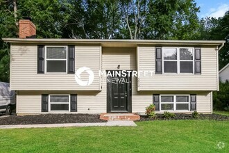 Building Photo - 5013 Split Oak Dr