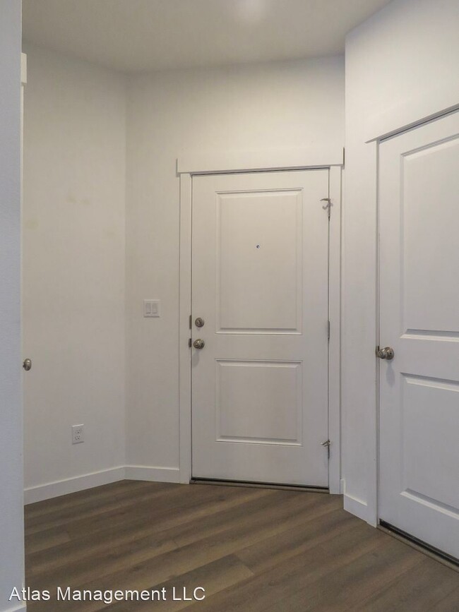 Building Photo - 3 br, 2.5 bath House - 847 S. 23rd. Ave