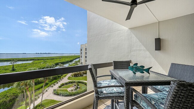 Foto del edificio - 1932 Harbourside Dr