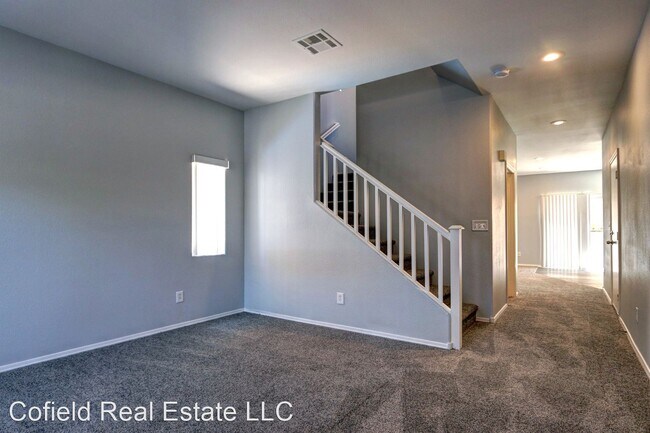 Building Photo - 3 br, 2.5 bath House - 10637 Chickasaw Ced...