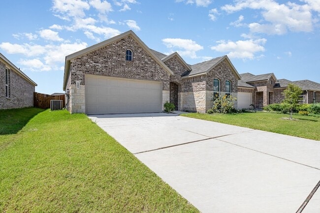 Building Photo - 545 Ml Trce Wy