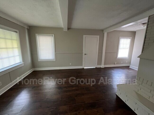Building Photo - 1108 Pineview Rd