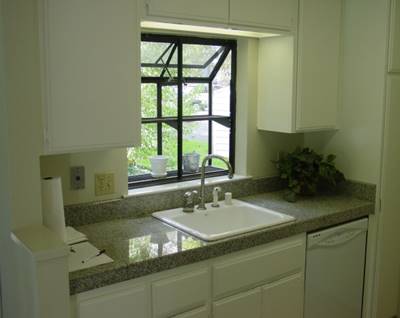 Primary Photo - 905 W Middlefield Rd