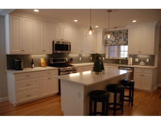 Building Photo - MLS Property Information Network