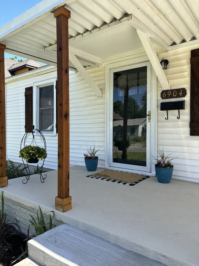 Photo - 6904 NW 43rd St House