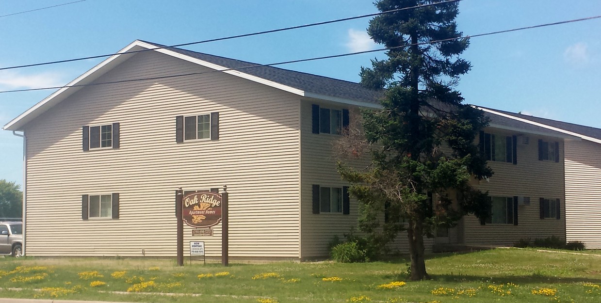 Primary Photo - Oak Ridge Apartments