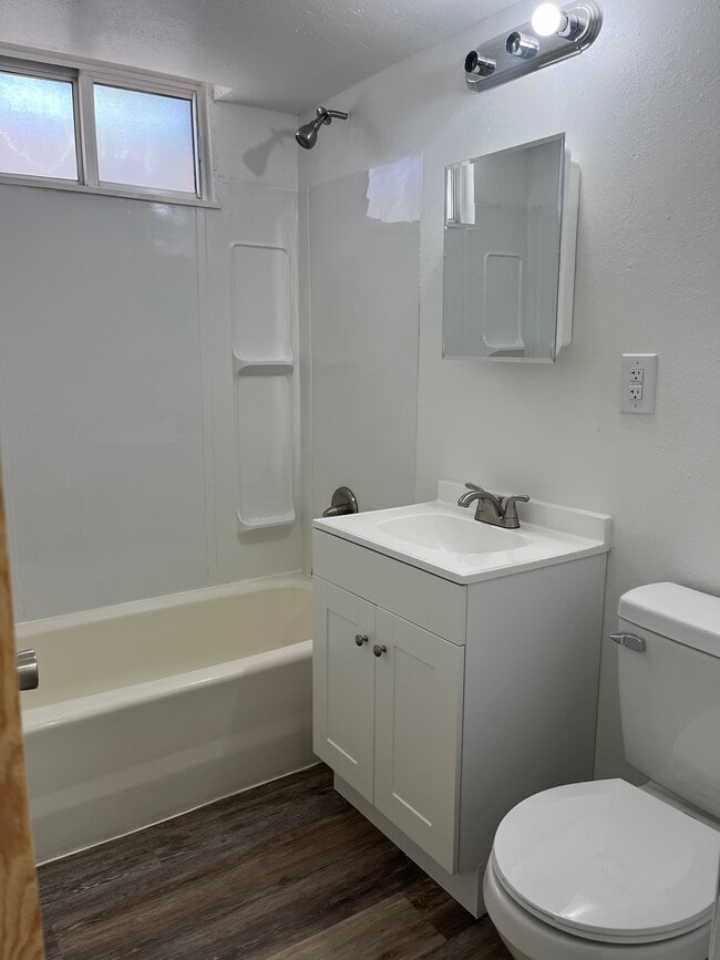 248 E Osbourne St, Ririe, ID 83443 Apartments in Ririe, ID