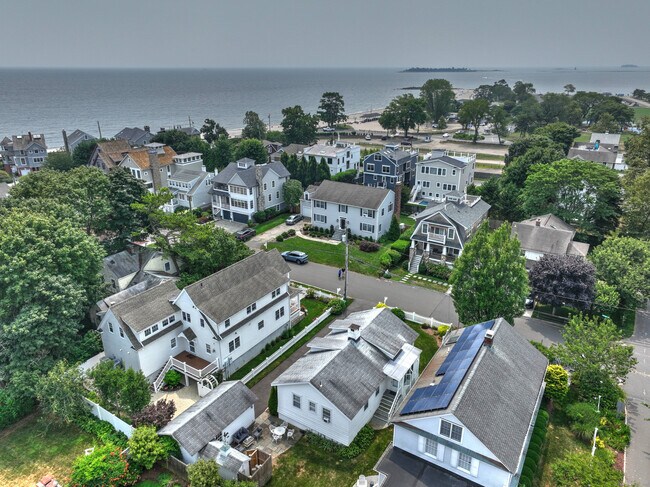 Foto del edificio - 20 Norwalk Ave