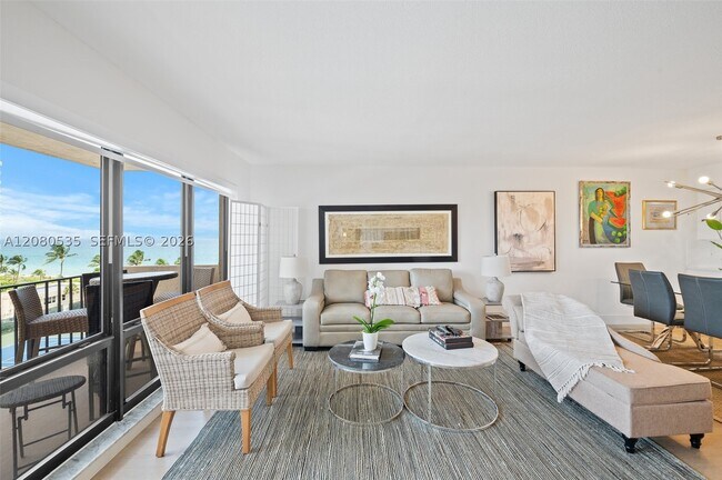 Foto del edificio - 5100 N Ocean Dr