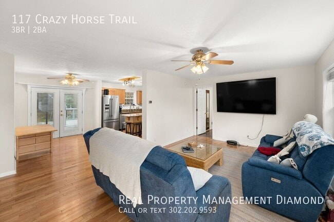 Building Photo - 117 Crazy Horse Trail