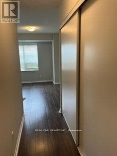 Building Photo - 60-1260 Heintzman St
