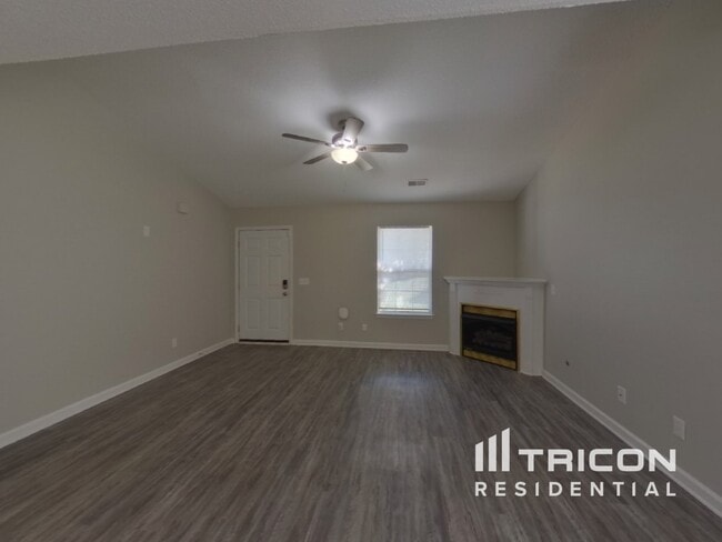 Building Photo - 112 Candar Ct