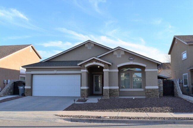 Foto del edificio - 14350 N Cave Dr