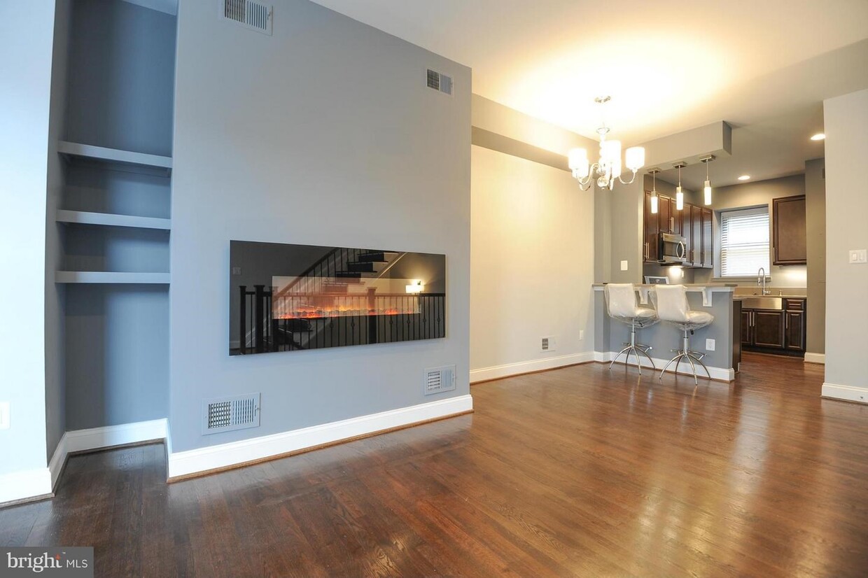 Primary Photo - 1614 15th St NW
