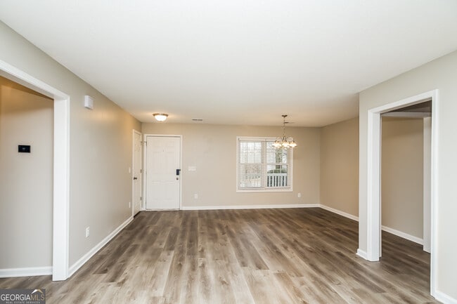 Building Photo - 91 River Oak Ct