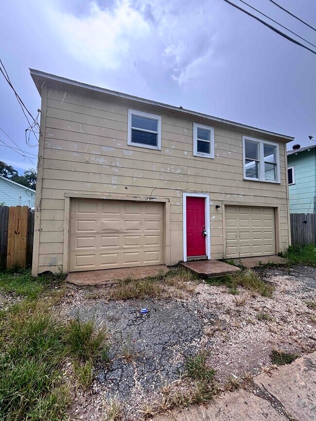 Foto del edificio - 3312 Illinois St