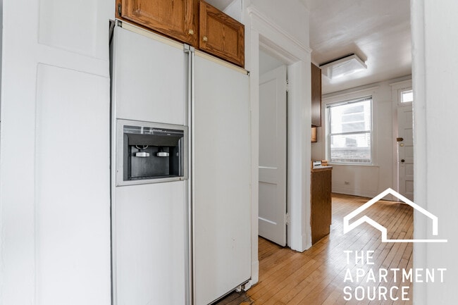 Building Photo - 3601 N Ashland Ave
