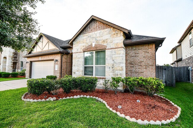 Building Photo - 13815 Wixford Trail