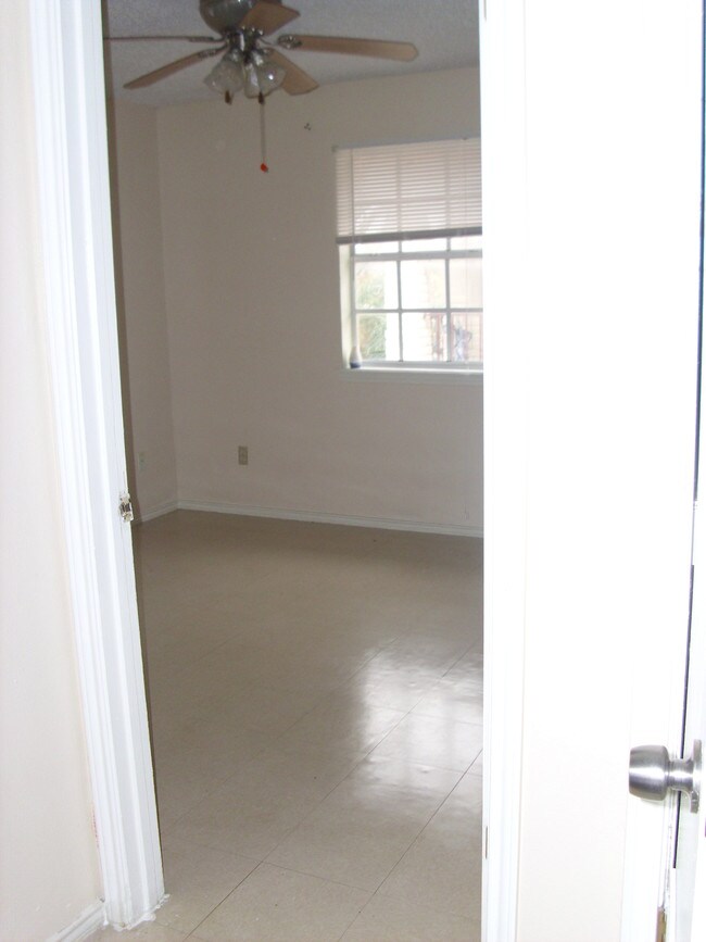 Foto del edificio - 315 E Taylor St
