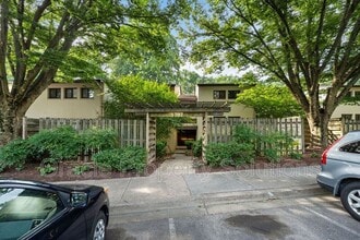Building Photo - 5707 Harpers Farm Rd