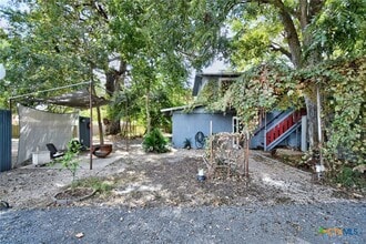 Building Photo - 717 1/2 S Laurel Ave