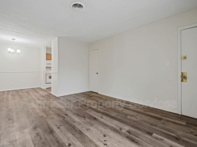 Building Photo - 737 Boggs Rd