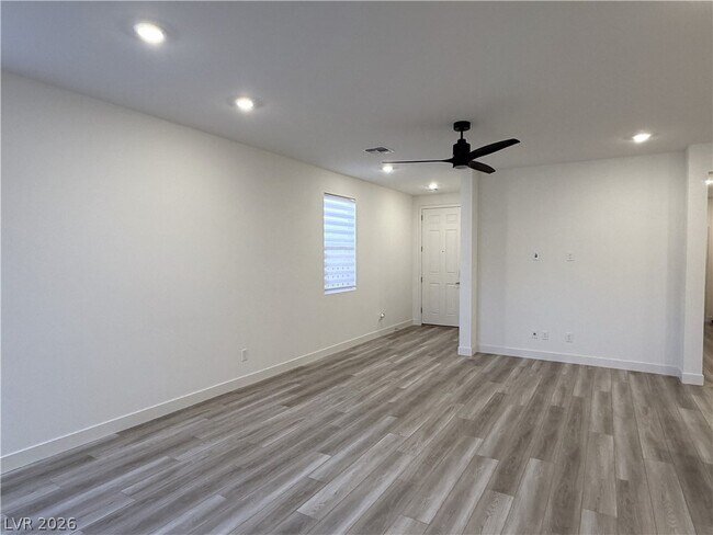 Foto del edificio - 4212 Zilker Pk Ave