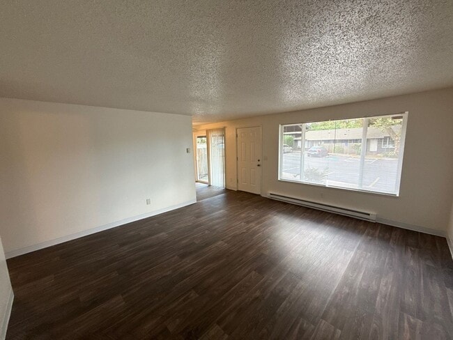 Interior Photo - Pinewood Terrace