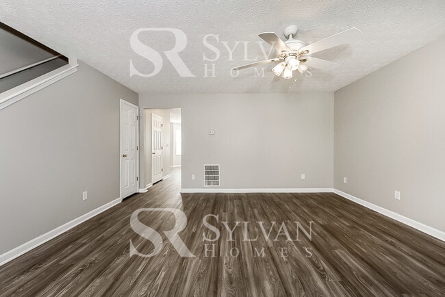 Building Photo - Coming HOME never felt so good!