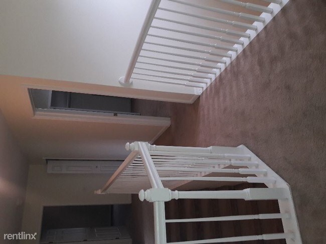 Building Photo - 1420 Deer Creek Trl