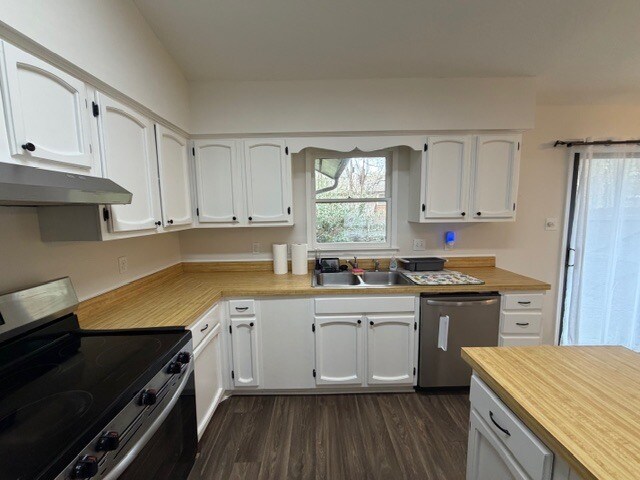 Foto del edificio - 2543 Cottage Pl