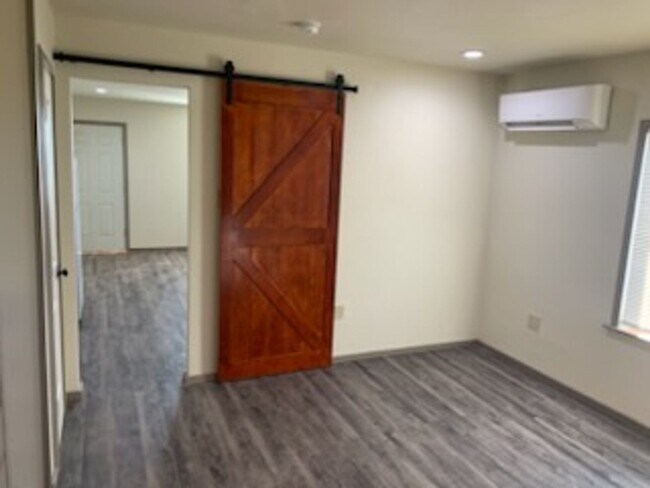 Foto del edificio - 6753 TX-114