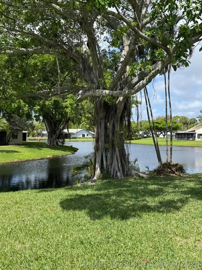 Building Photo - 16843 Boca Delray Dr