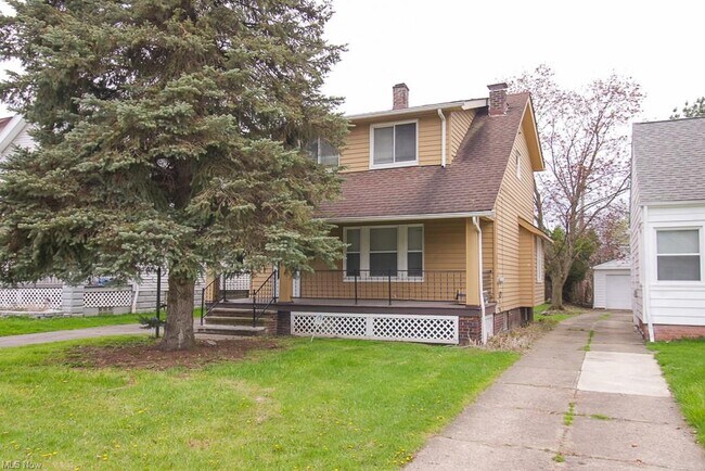 Building Photo - 5208 Clement Ave